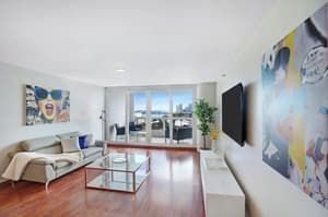 thumbnail: Living area