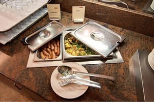 thumbnail: Restaurant