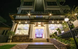 thumbnail: Exterior