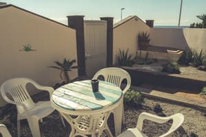 thumbnail: Terrace/patio