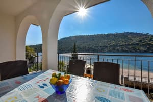 thumbnail: Terrace/patio