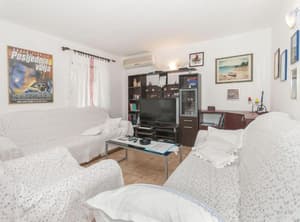 thumbnail: Living room