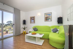 thumbnail: Living room
