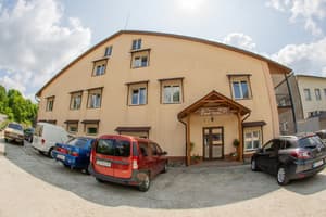 thumbnail: Exterior