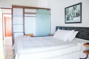 thumbnail: Interior