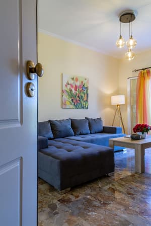 thumbnail: Living room