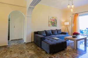 thumbnail: Living area