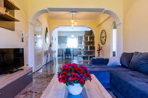 thumbnail: Living area