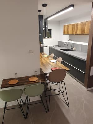 thumbnail: In-room dining