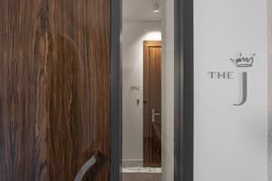 thumbnail: Interior