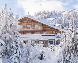thumbnail: Exterior detail