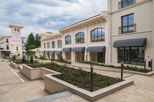 thumbnail: Exterior