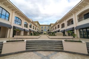 thumbnail: Courtyard