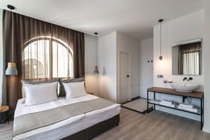 thumbnail: Room amenity