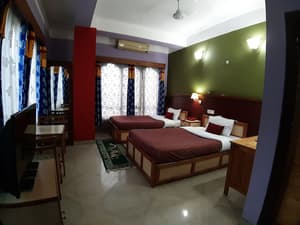thumbnail: Room