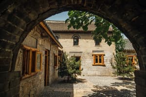 thumbnail: Exterior