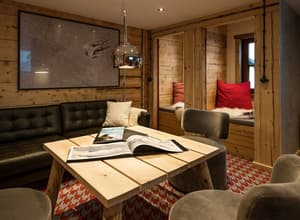 thumbnail: Interior