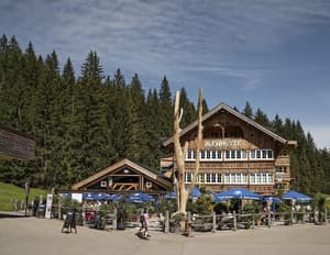 thumbnail: Exterior