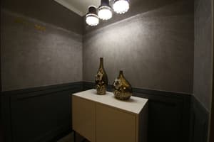 thumbnail: Interior detail