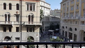 thumbnail: Balcony view