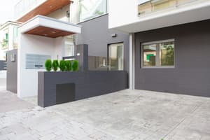 thumbnail: Terrace/patio