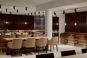 thumbnail: Restaurant