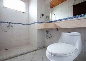 thumbnail: Bathroom