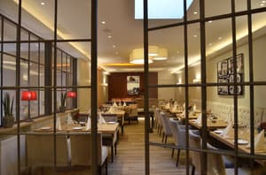 thumbnail: Restaurant