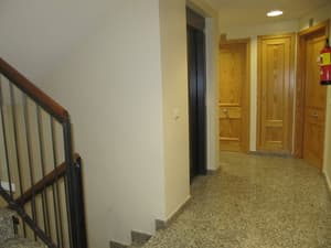 thumbnail: Interior detail