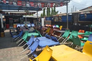 thumbnail: Outdoor dining