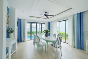 thumbnail: Living area
