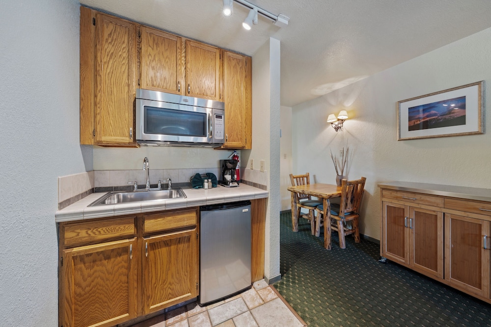 Private kitchenette