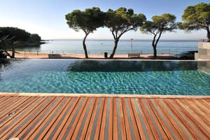 thumbnail: Outdoor pool