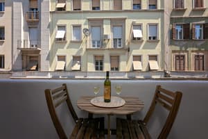 thumbnail: Balcony view