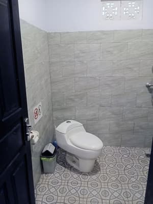 thumbnail: Bathroom