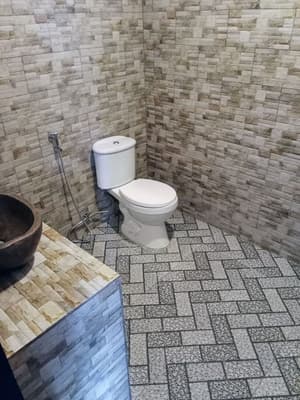 thumbnail: Bathroom