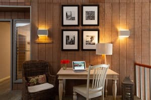 thumbnail: Interior