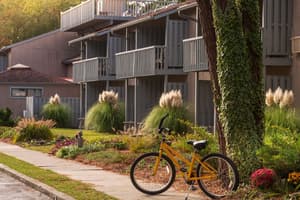 thumbnail: Exterior