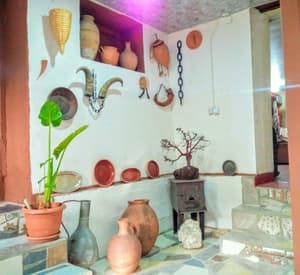 thumbnail: Interior