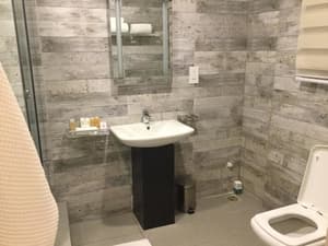 thumbnail: Bathroom