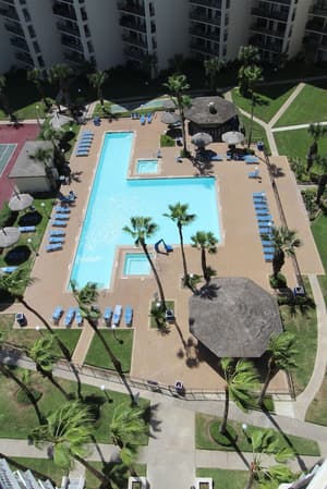 thumbnail: Sundeck