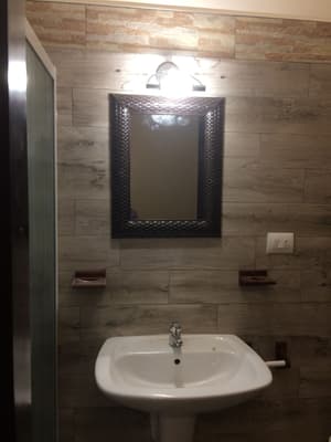 thumbnail: Bathroom