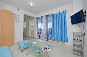 thumbnail: Living room