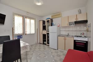 thumbnail: Private kitchen