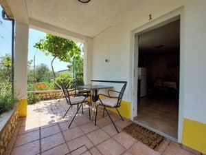 thumbnail: Terrace/patio