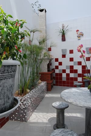 thumbnail: Courtyard