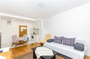thumbnail: Living room