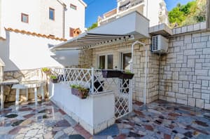 thumbnail: Terrace/patio