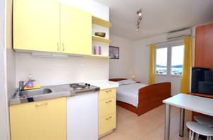thumbnail: Private kitchen