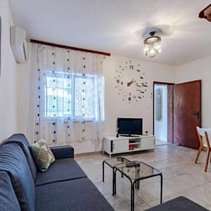 thumbnail: Living room